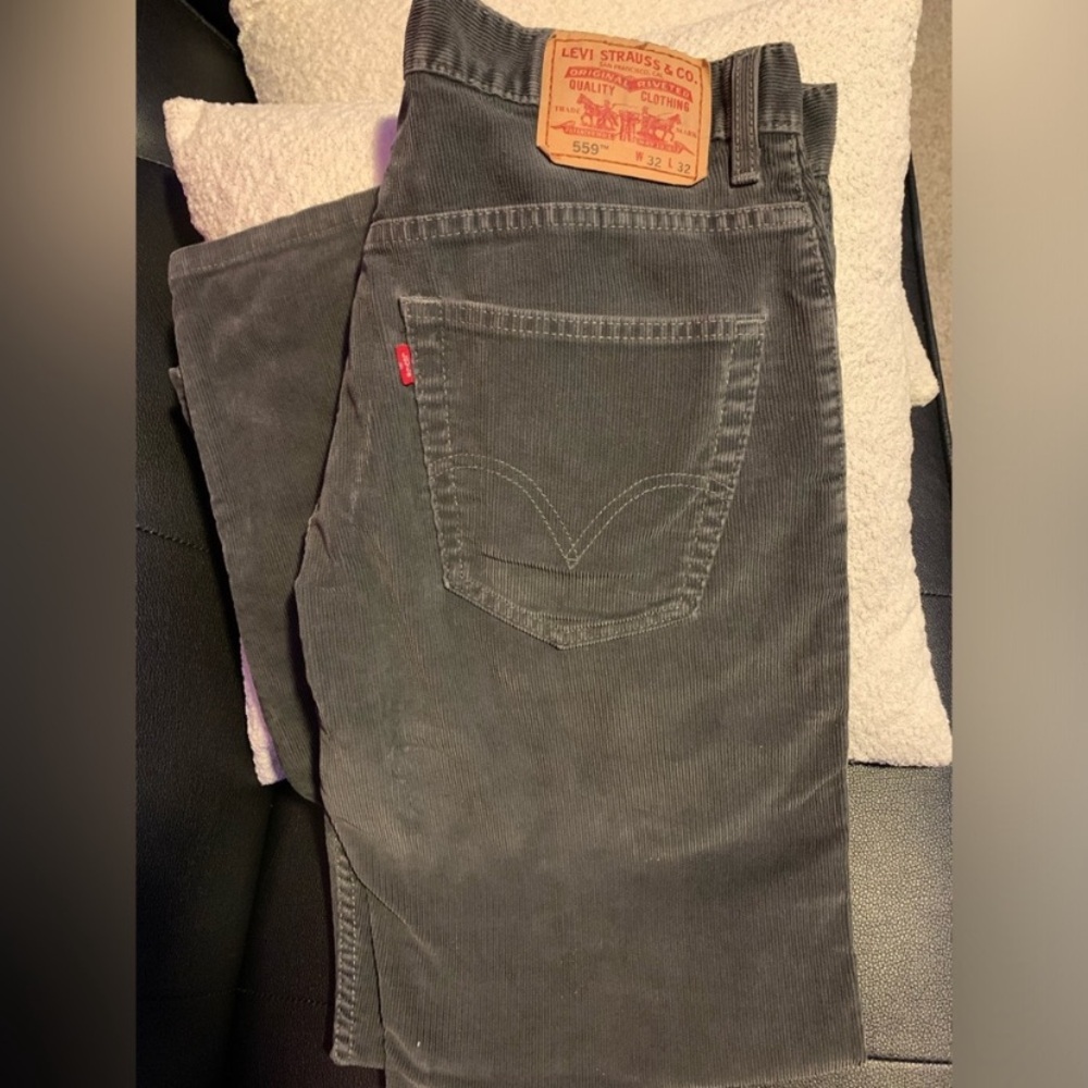 Levi Strauss & Co Vintage Corduroy Relax Straight Leg Jeans 32x32 Men SUPER EUC